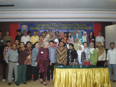 Agustus  2010  Argamakmur's Weblog